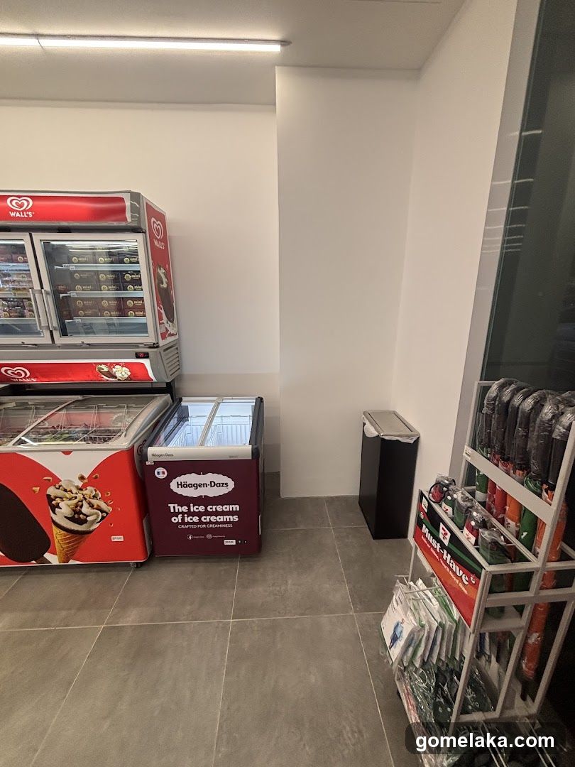 7-Eleven