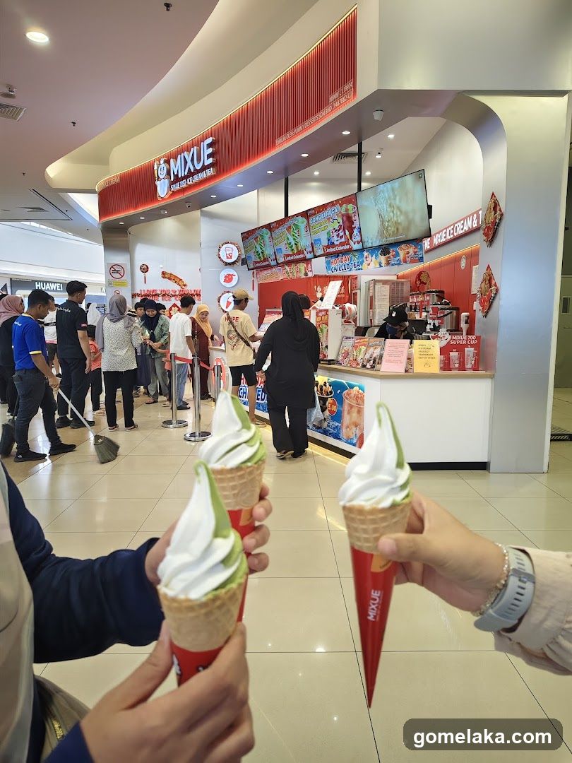 Mixue Ice Cream & Tea Shop Interior