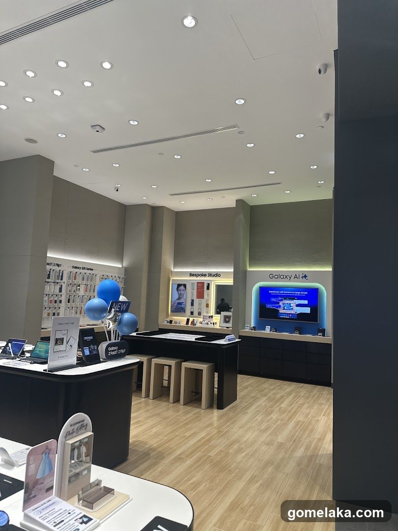 Samsung Store Interior