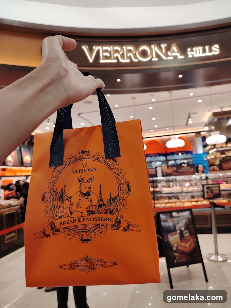 Verrona Hills Bread & Patisserie Interior