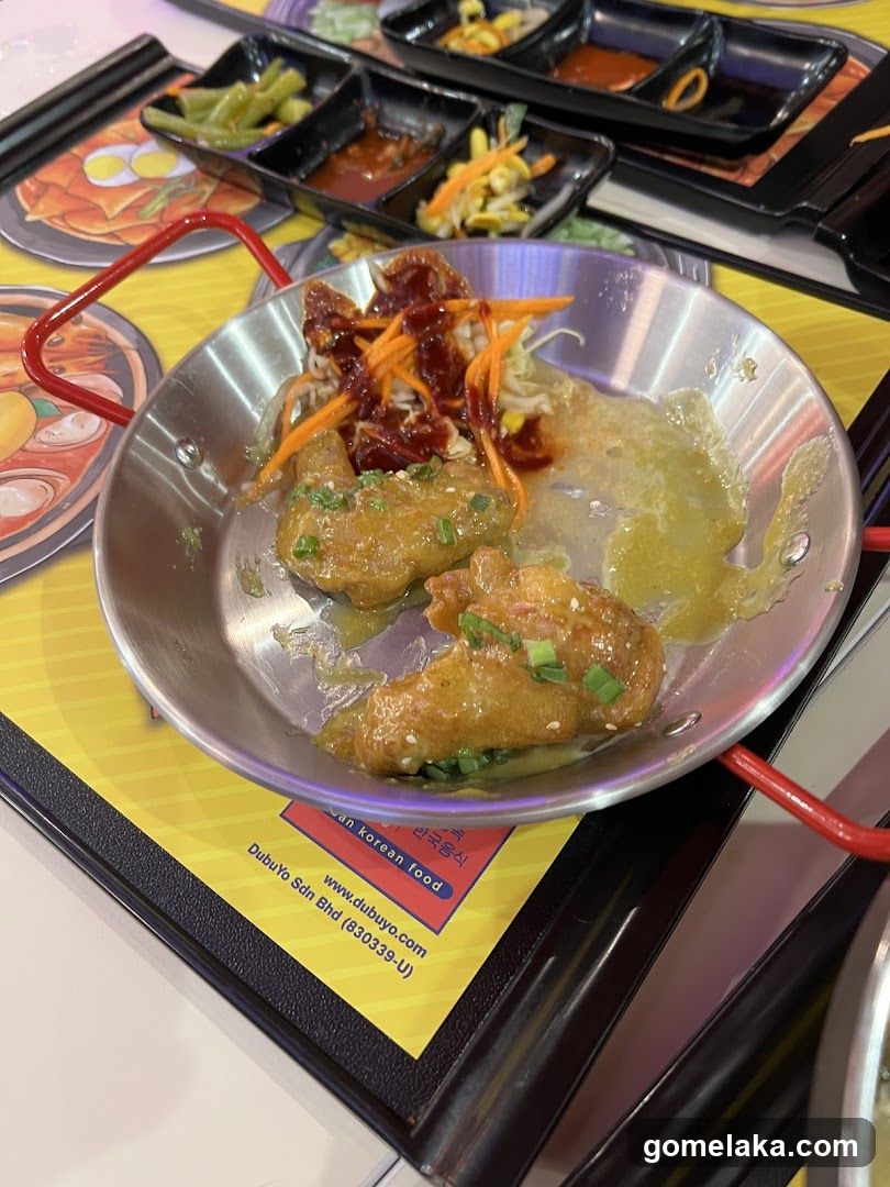 Food served at restaurant