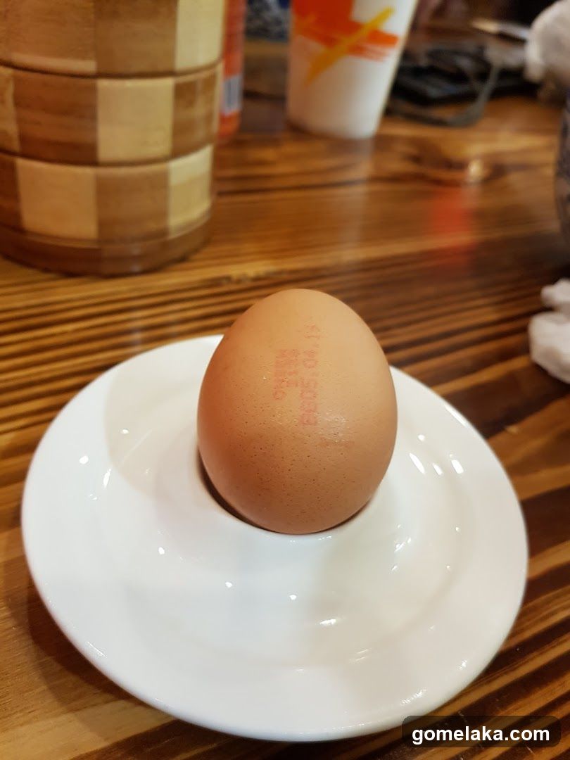 Egg on Plate