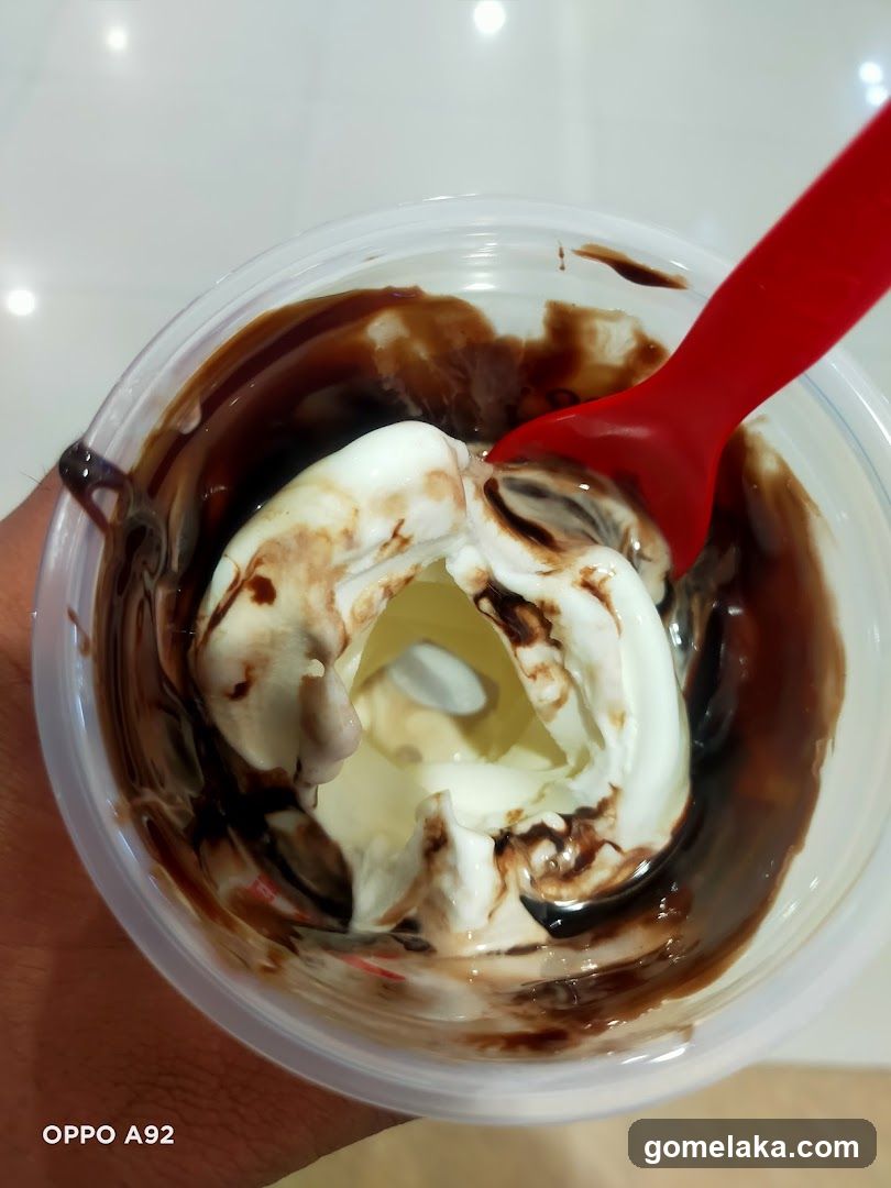 Ice cream dessert