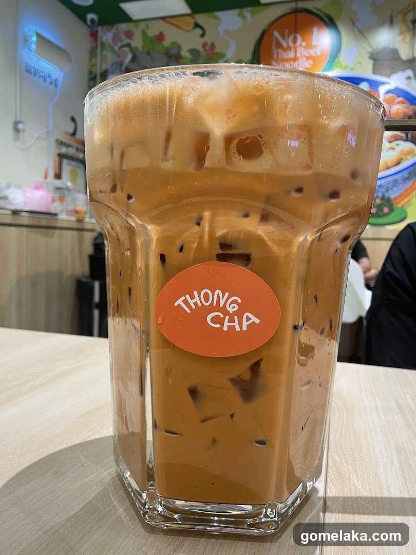 Iced beverage at Thong Cha
