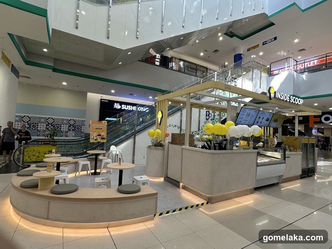 Inside Scoop Cafe in Shopping Mall