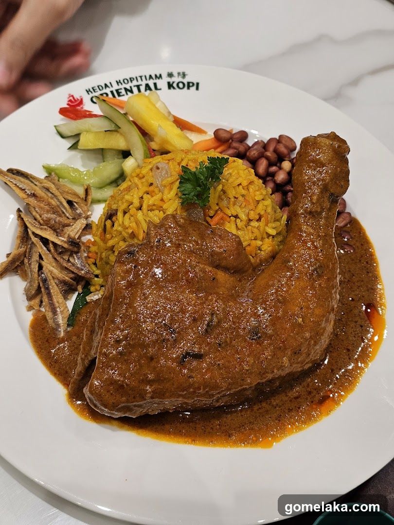 Food served at Oriental Kopi
