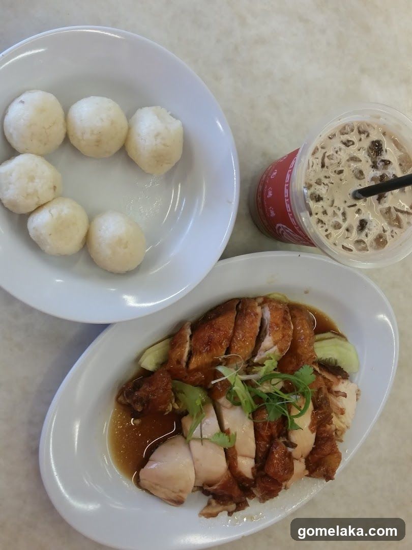 Famosa Chicken Rice Ball Melaka Sentral
