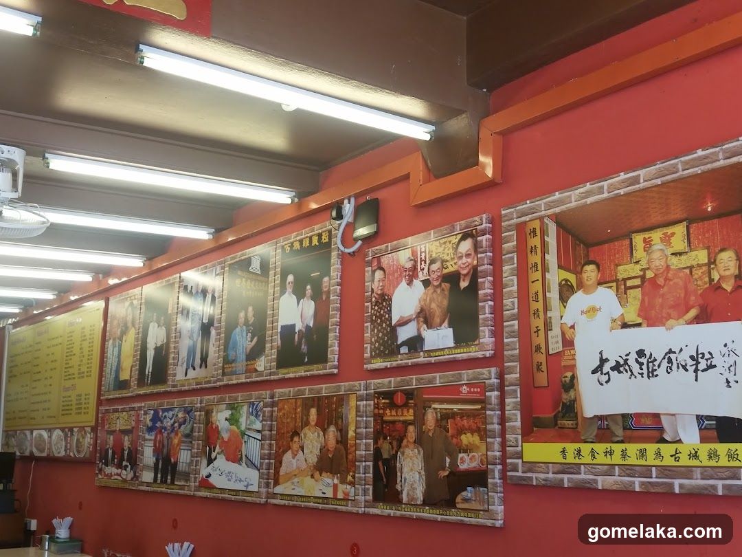 Famosa Chicken Rice Ball Melaka Sentral