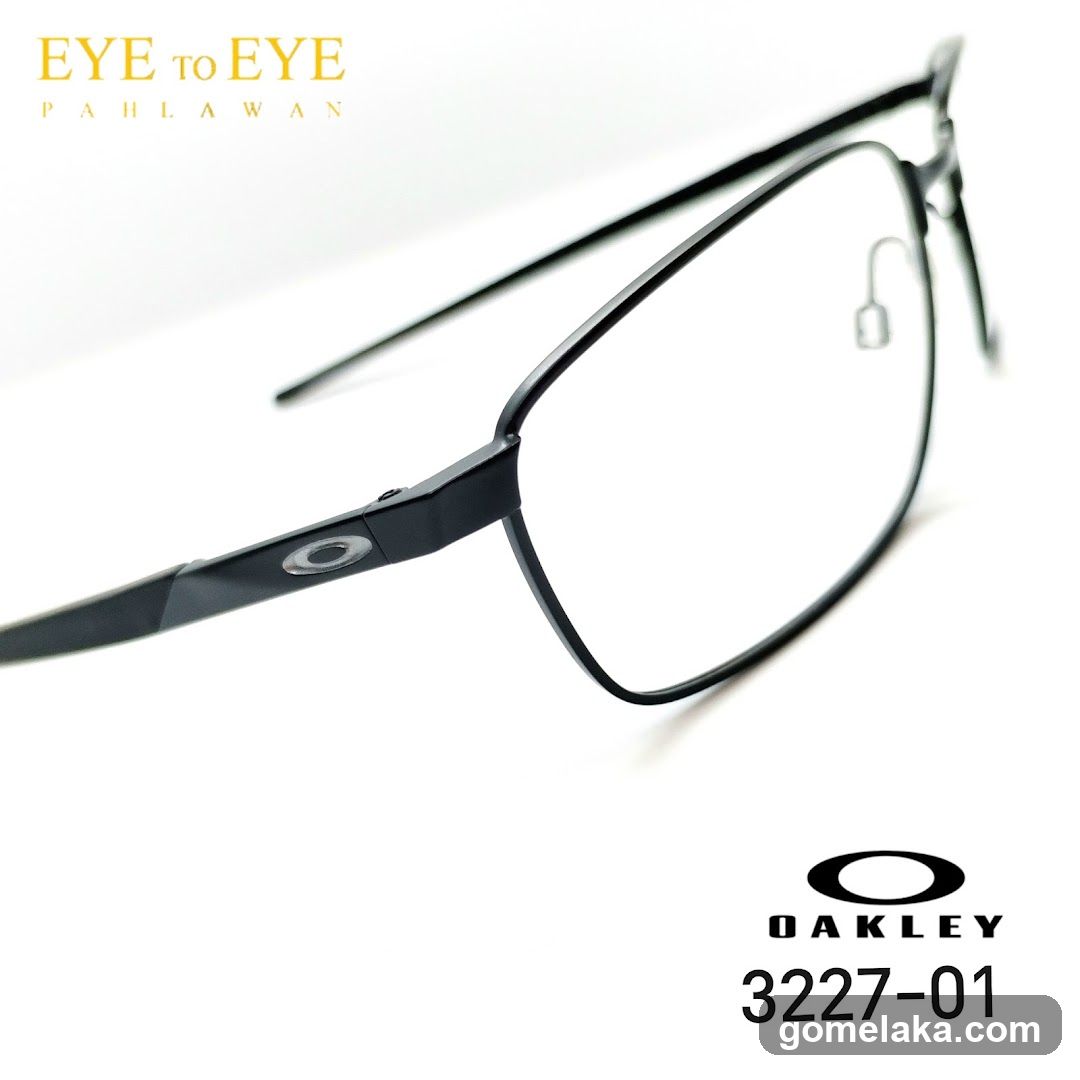 Oakley Eyewear Product Image