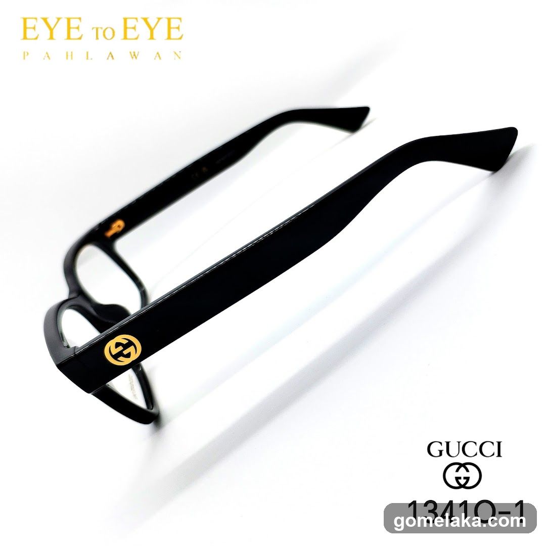 Gucci Eyewear Product Display