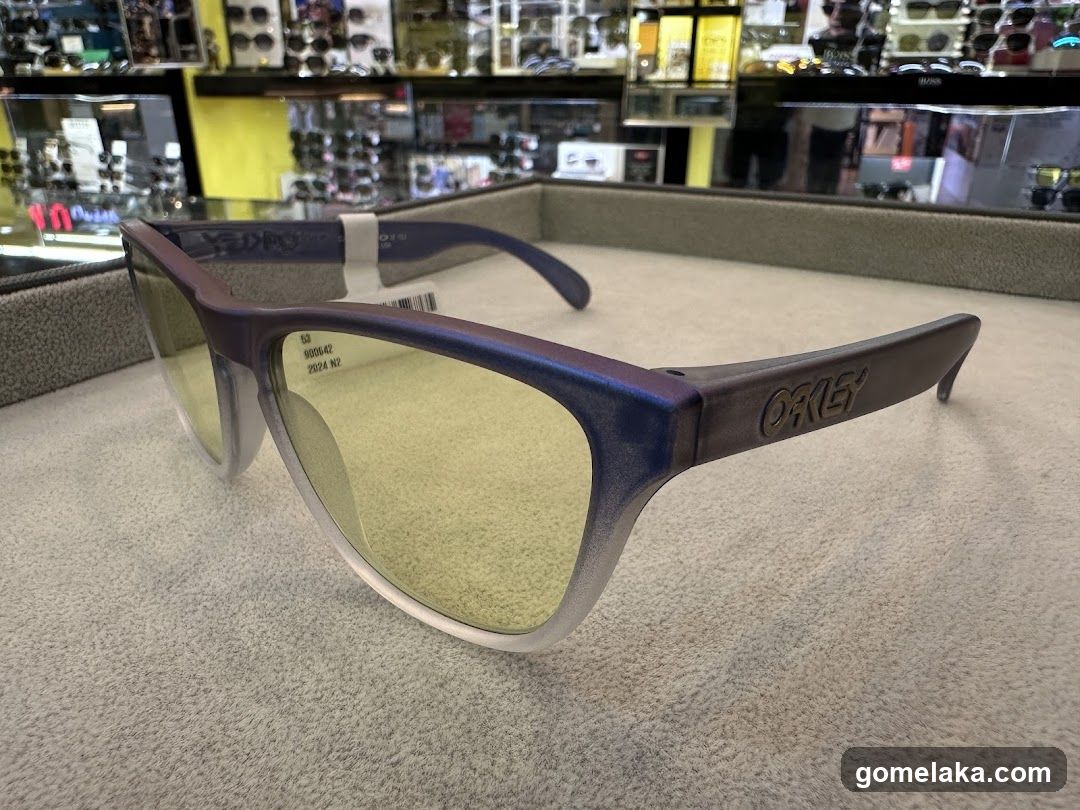 Oakley Sunglasses Display