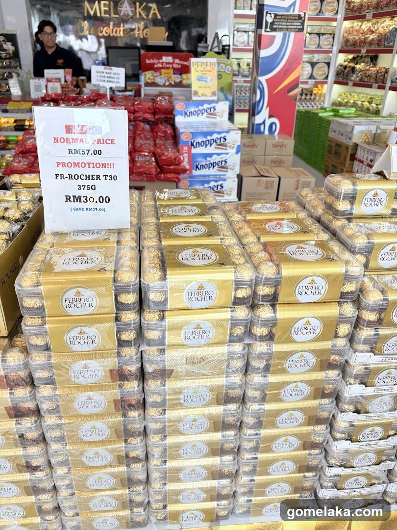 Ferrero Rocher Promotion Display