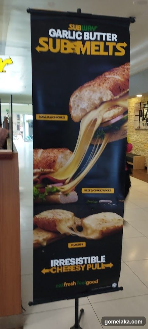 Subway Garlic Butter Sub Melts advertisement