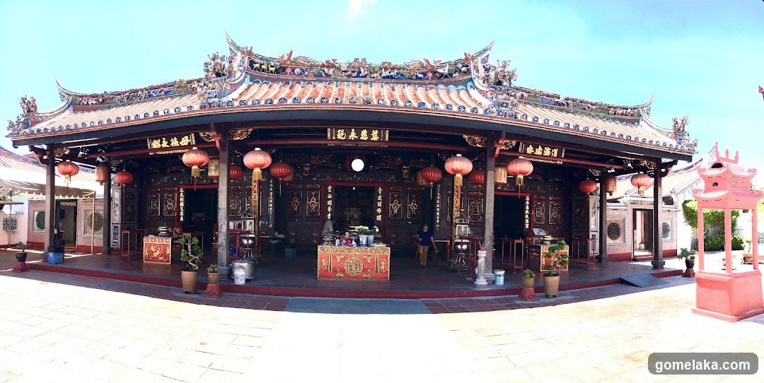Traditional Chinese Temple Facade