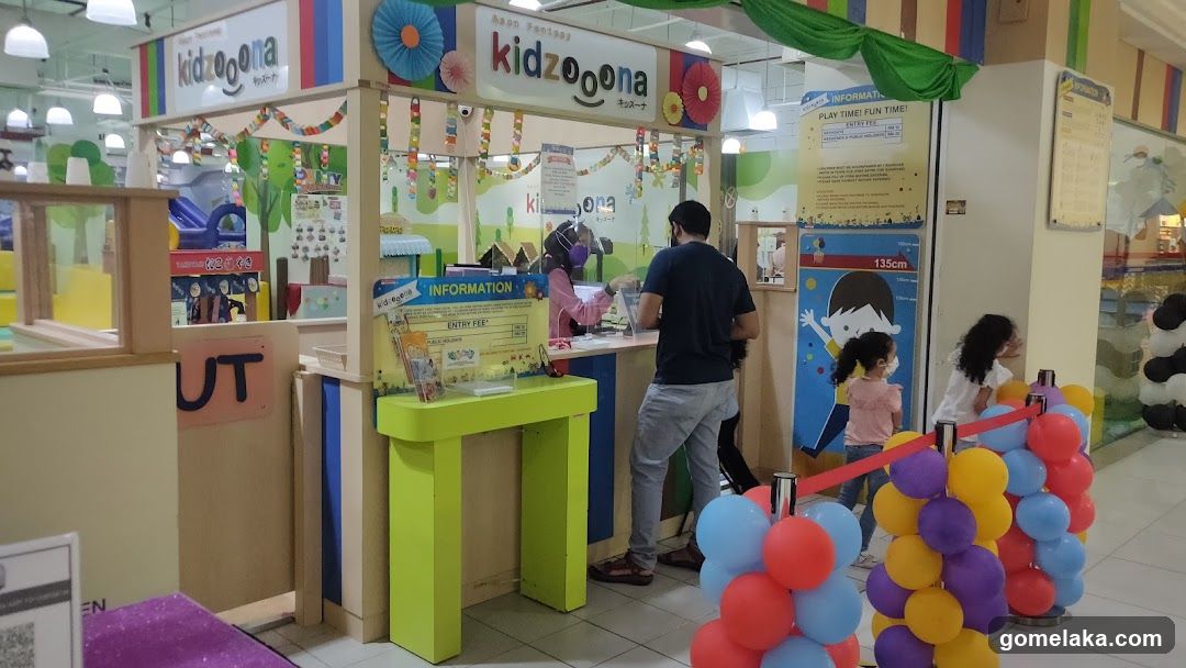 Kidzooona Entrance Area