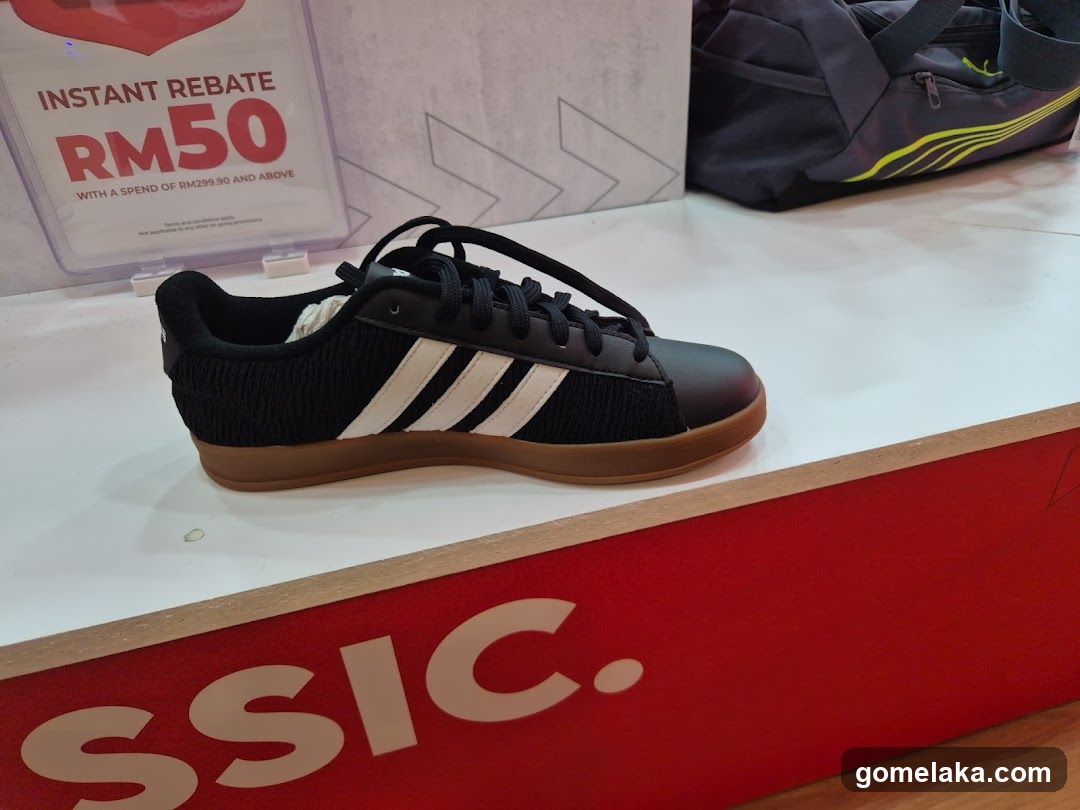 Adidas Shoe Display