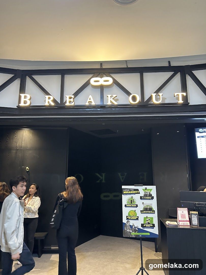 Breakout Entrance
