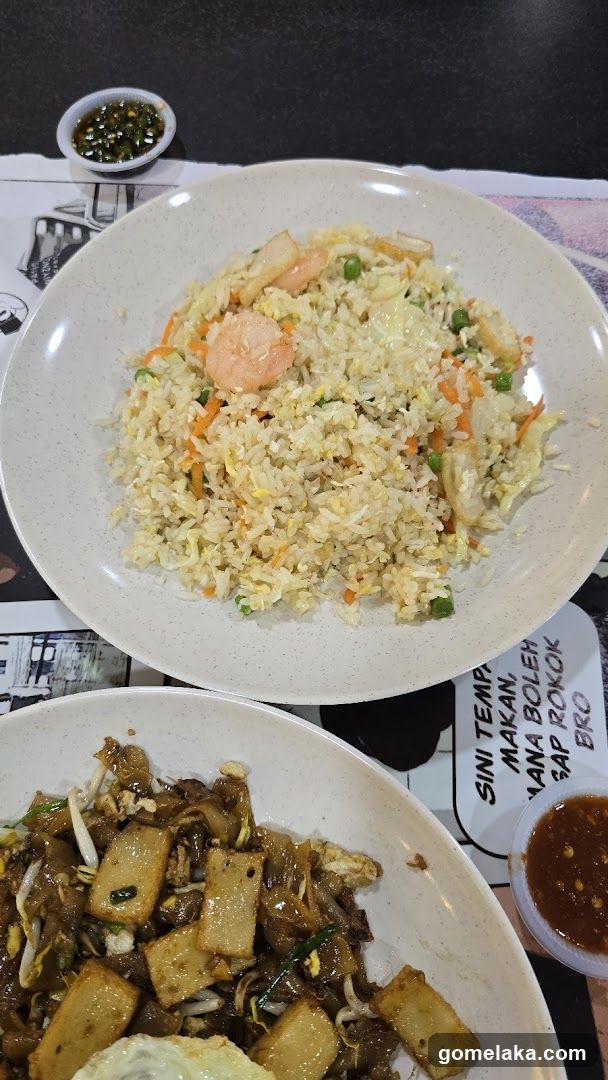 Food dishes on table