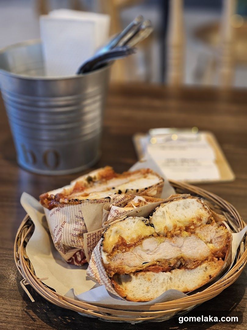 Food and Interior