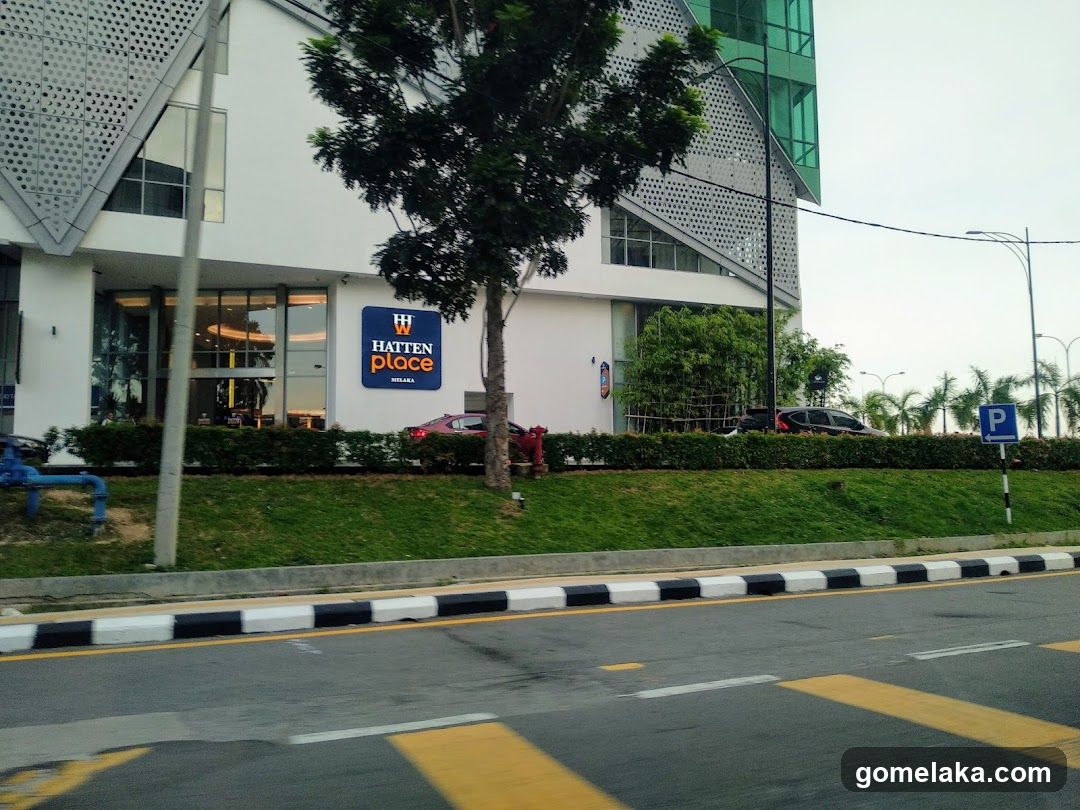 Watsons (Pharmacy)