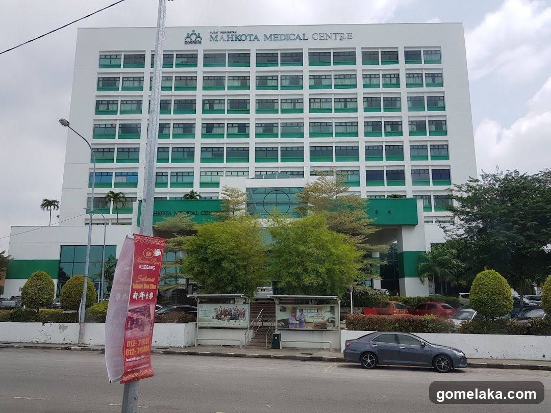 Mahkota Medical Centre Exterior