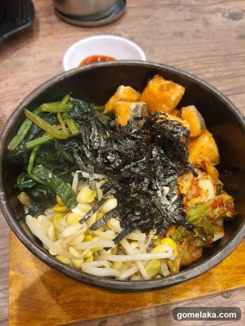 Bowl of Korean-style rice bowl