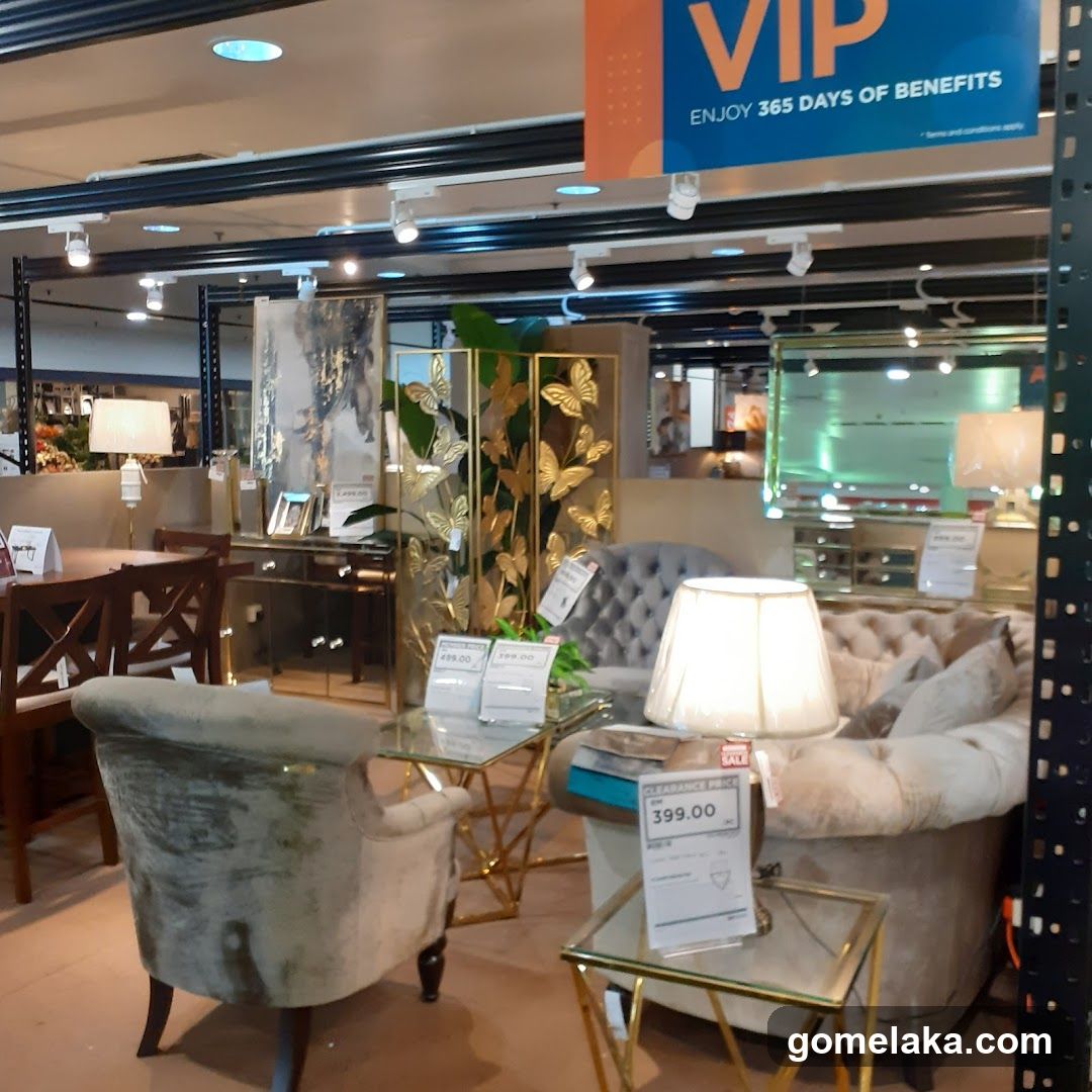 Interior Furniture Store Display