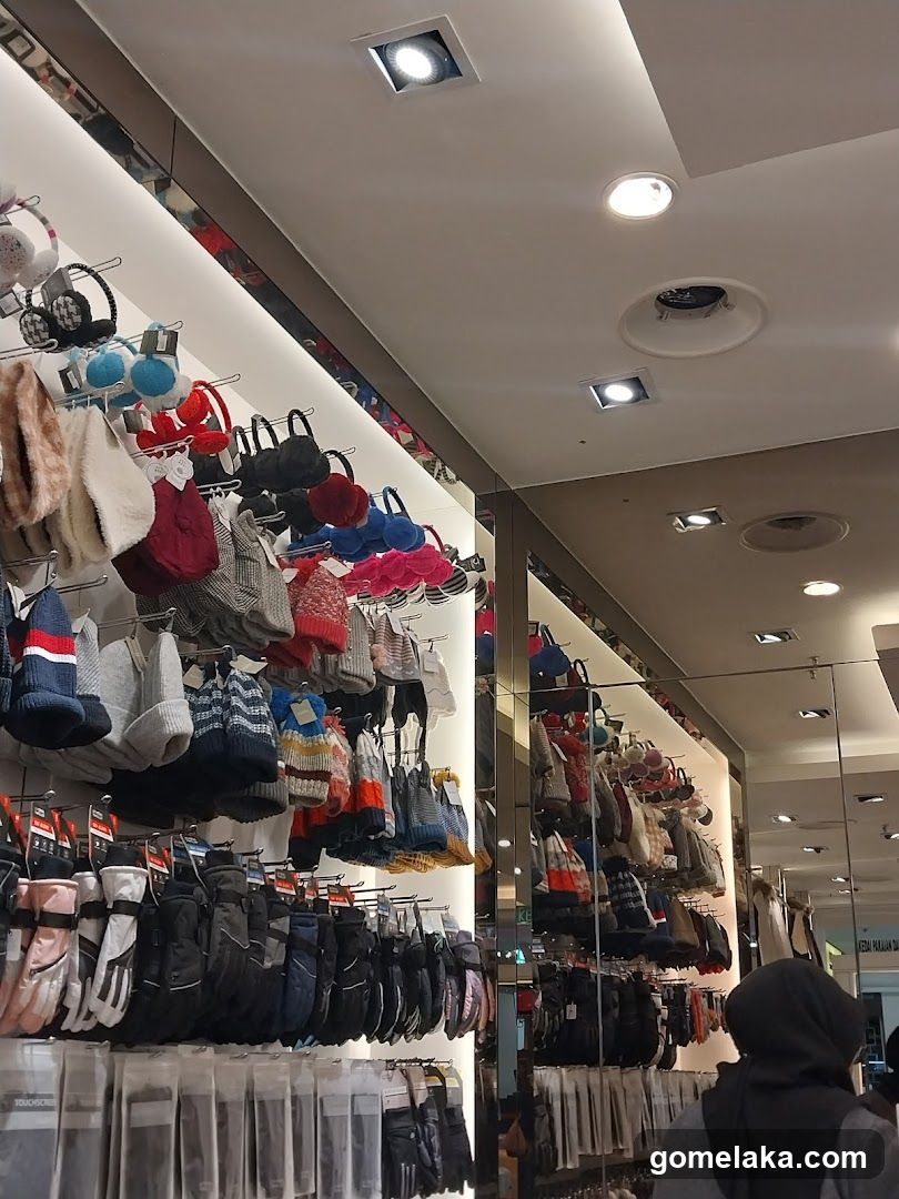 Store Interior Display