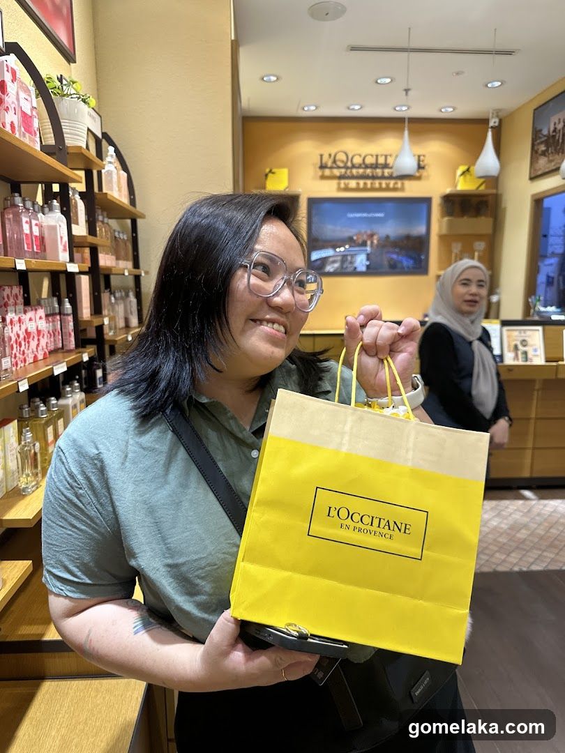 L'Occitane En Provence Store Interior