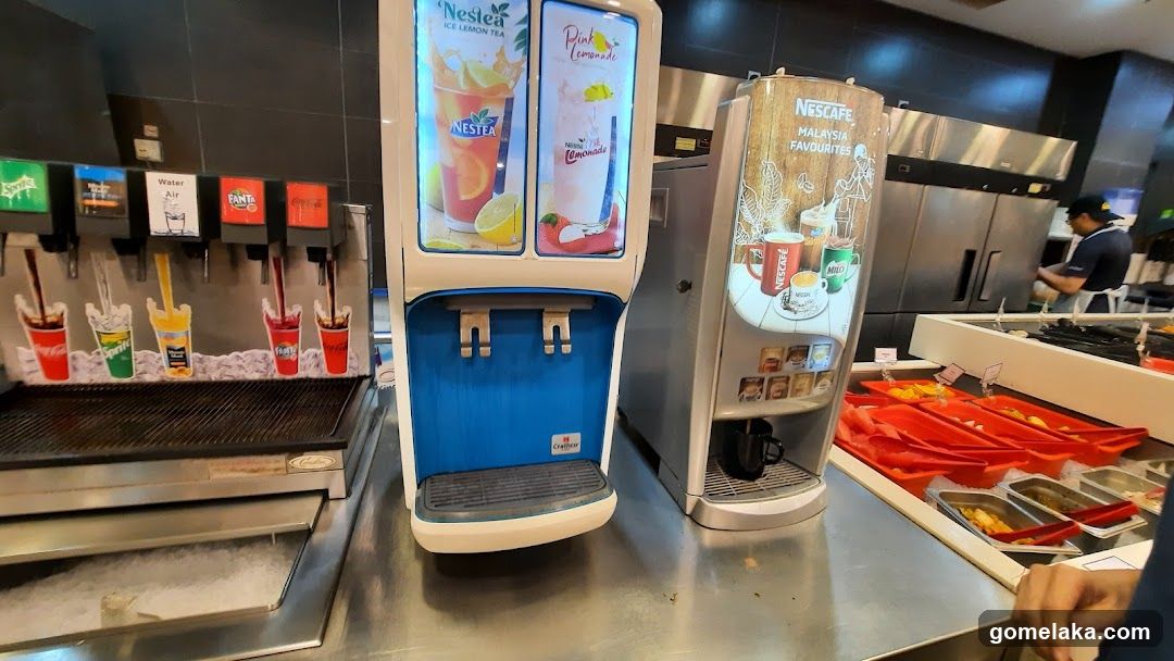 Beverage and Food Service Counter