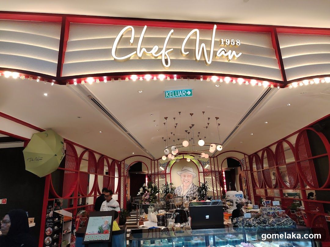 Chef Wan 1958 Interior