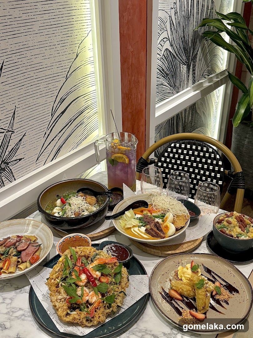 Restaurant Interior Table Setting