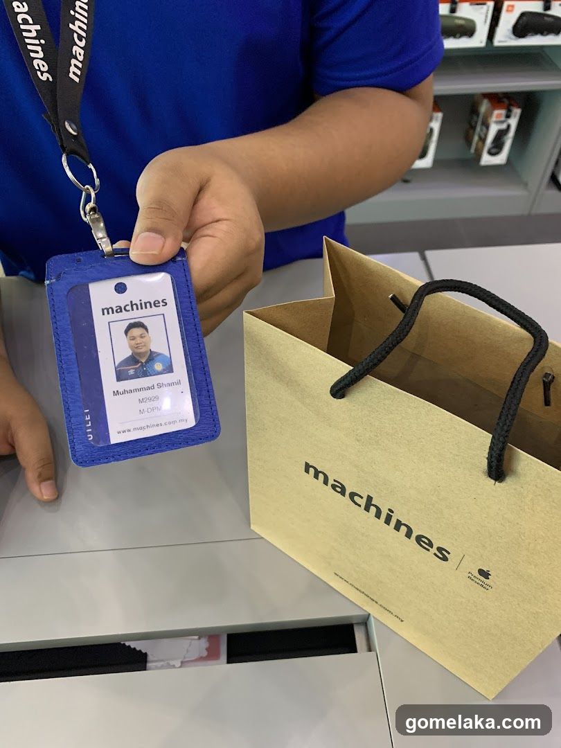 Employee ID and Shop Bag