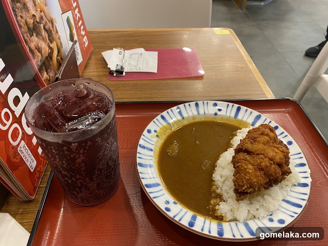 Restaurant Interior Meal Shot
