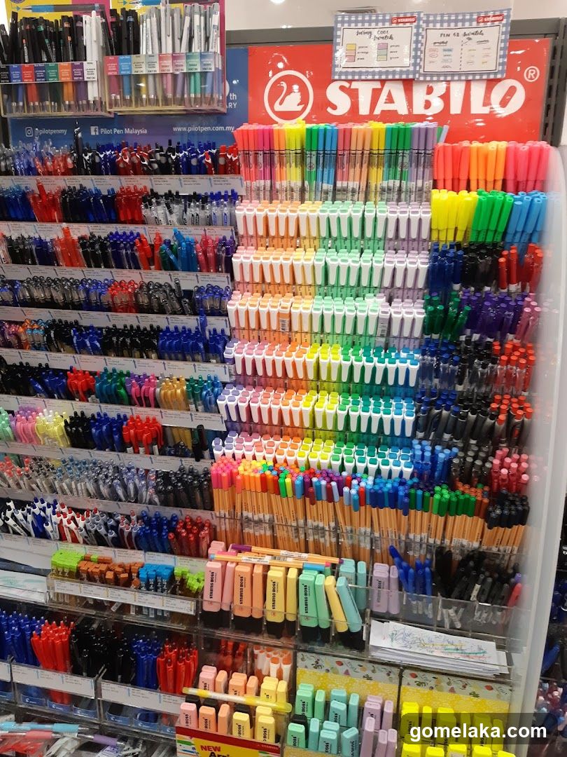 POPULAR bookstore