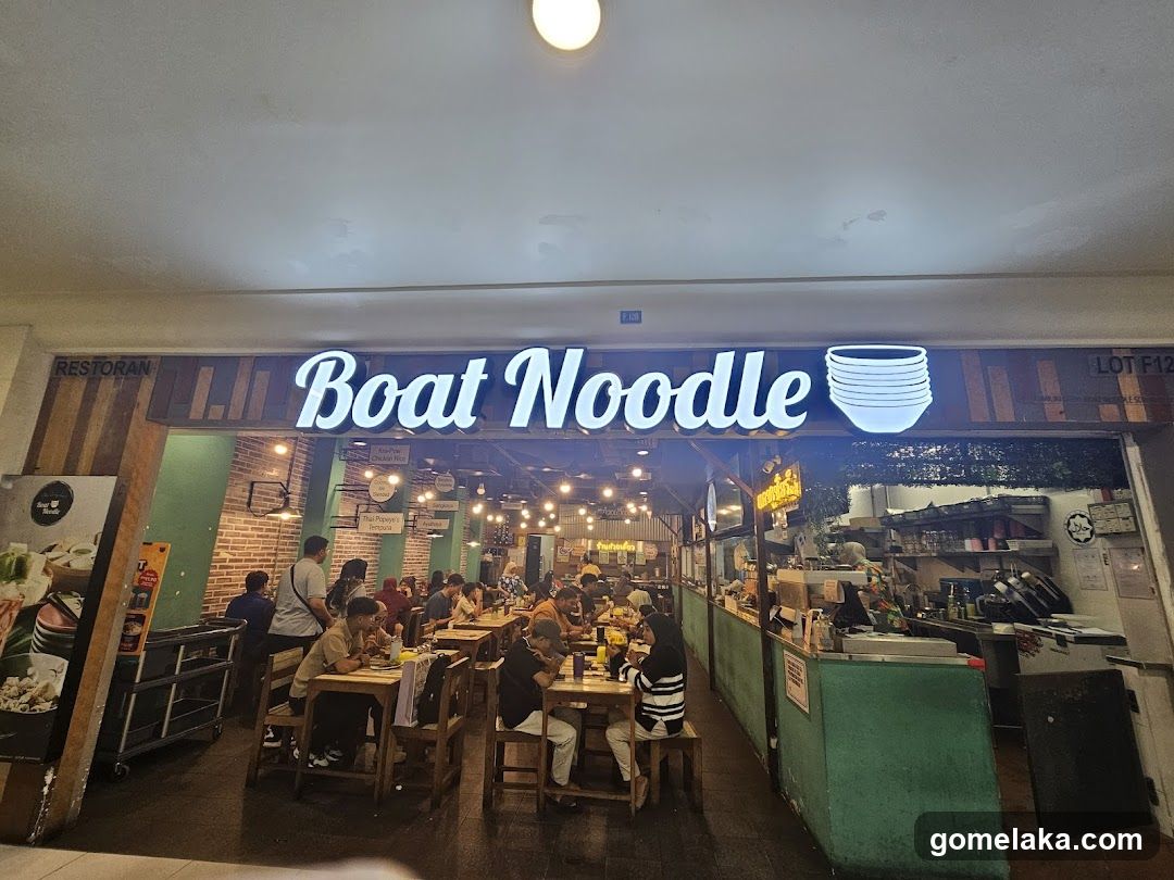 Boat Noodle Restaurant Interior