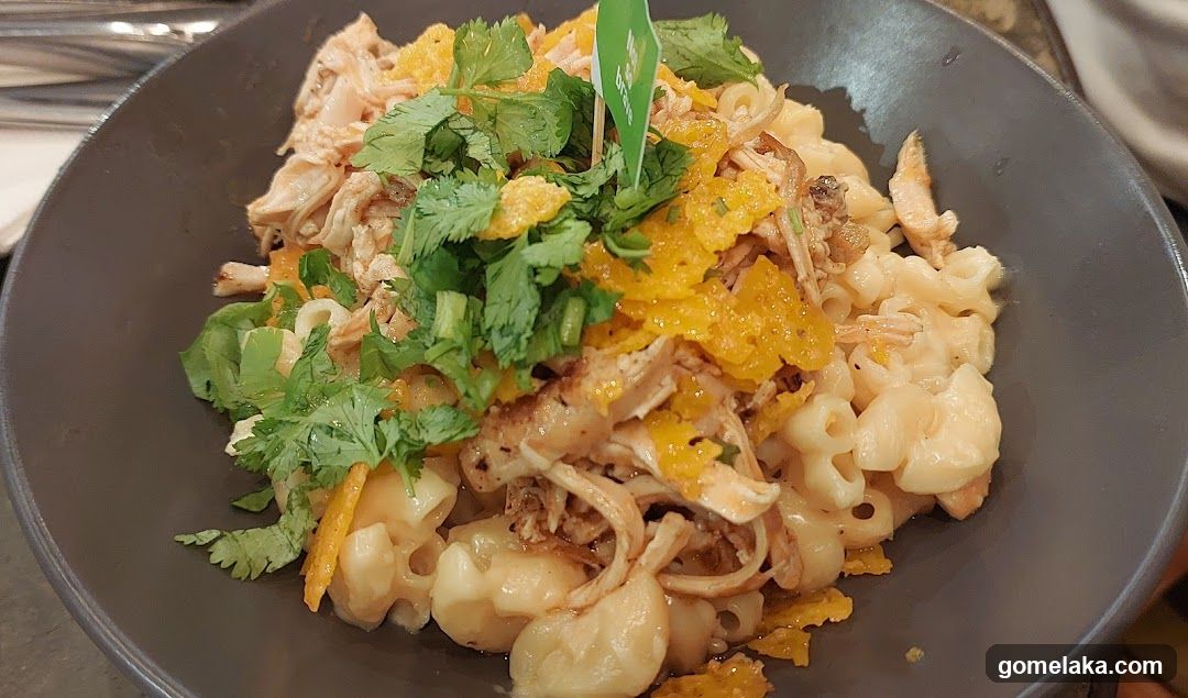 Macaroni and Cheese Bowl