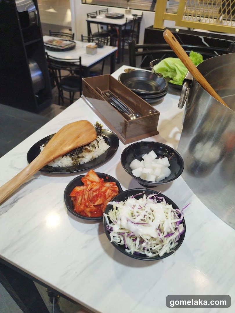Restaurant Interior Table Setup