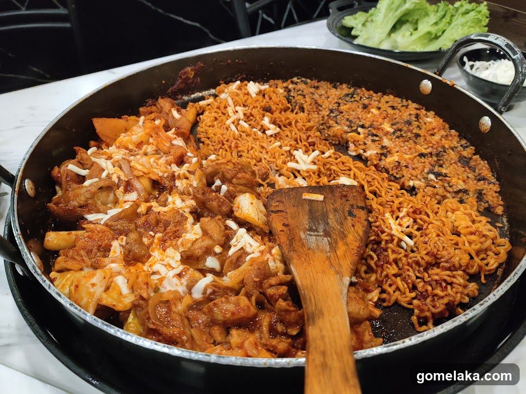 Food dish in pan