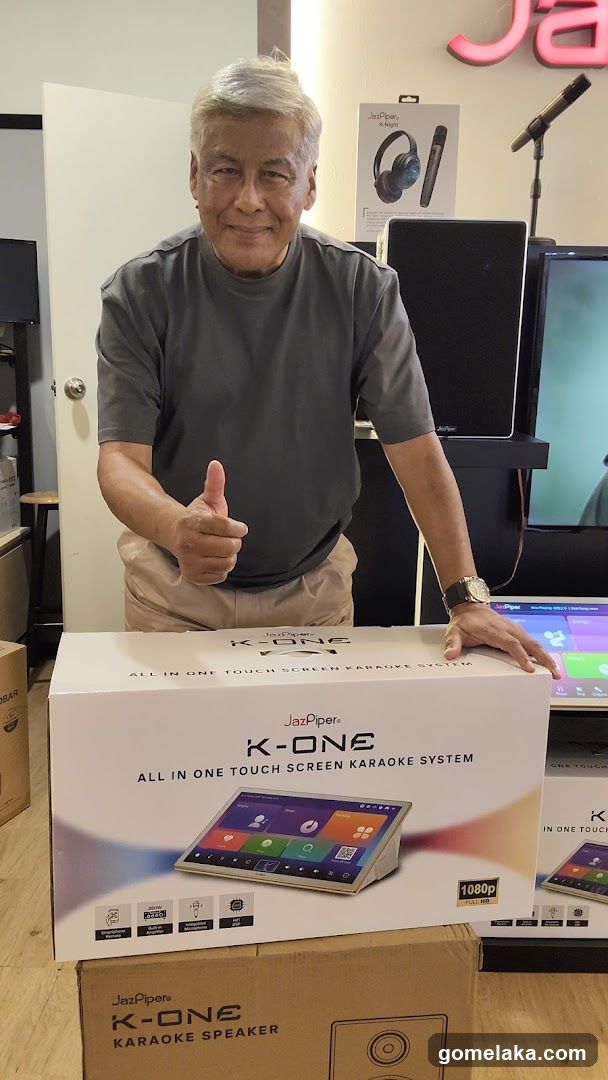 Staff with Product Box