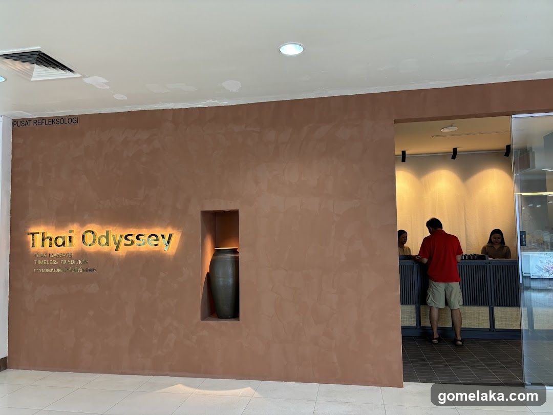 Thai Odyssey Interior
