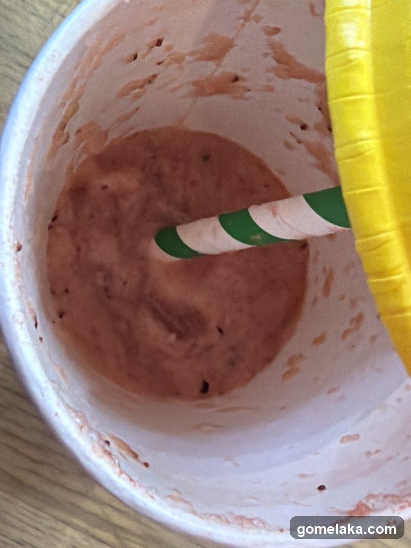 Smoothie Cup with Straw
