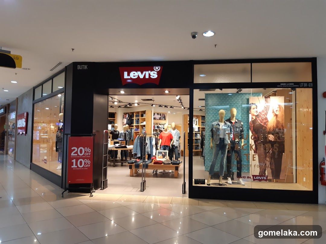 Levi's