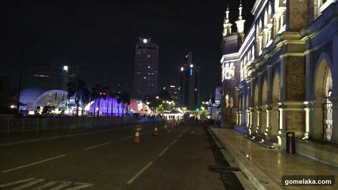 Nighttime Urban Street Scene