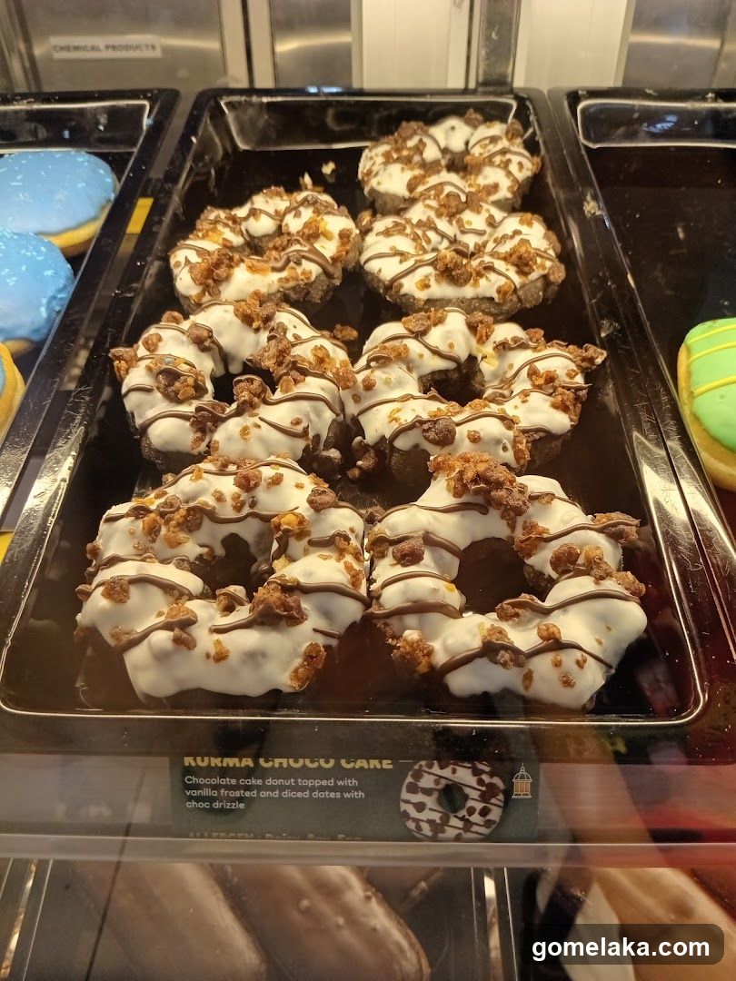 Donut Display in Store Case