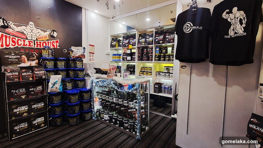 Muscle House Store Interior