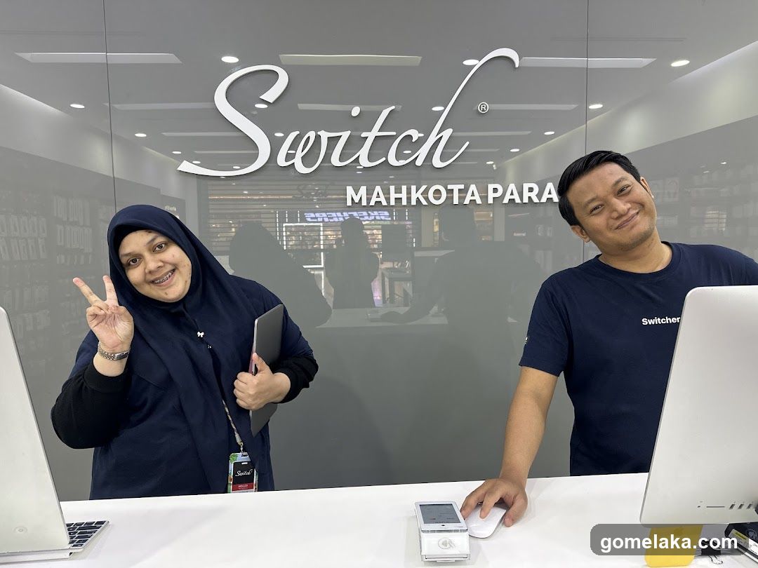 Switch Mahkota Para Staff