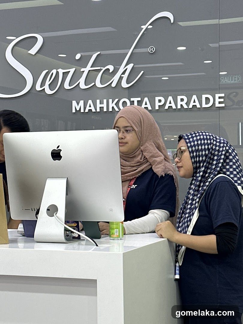 Switch Mahkota Parade Counter