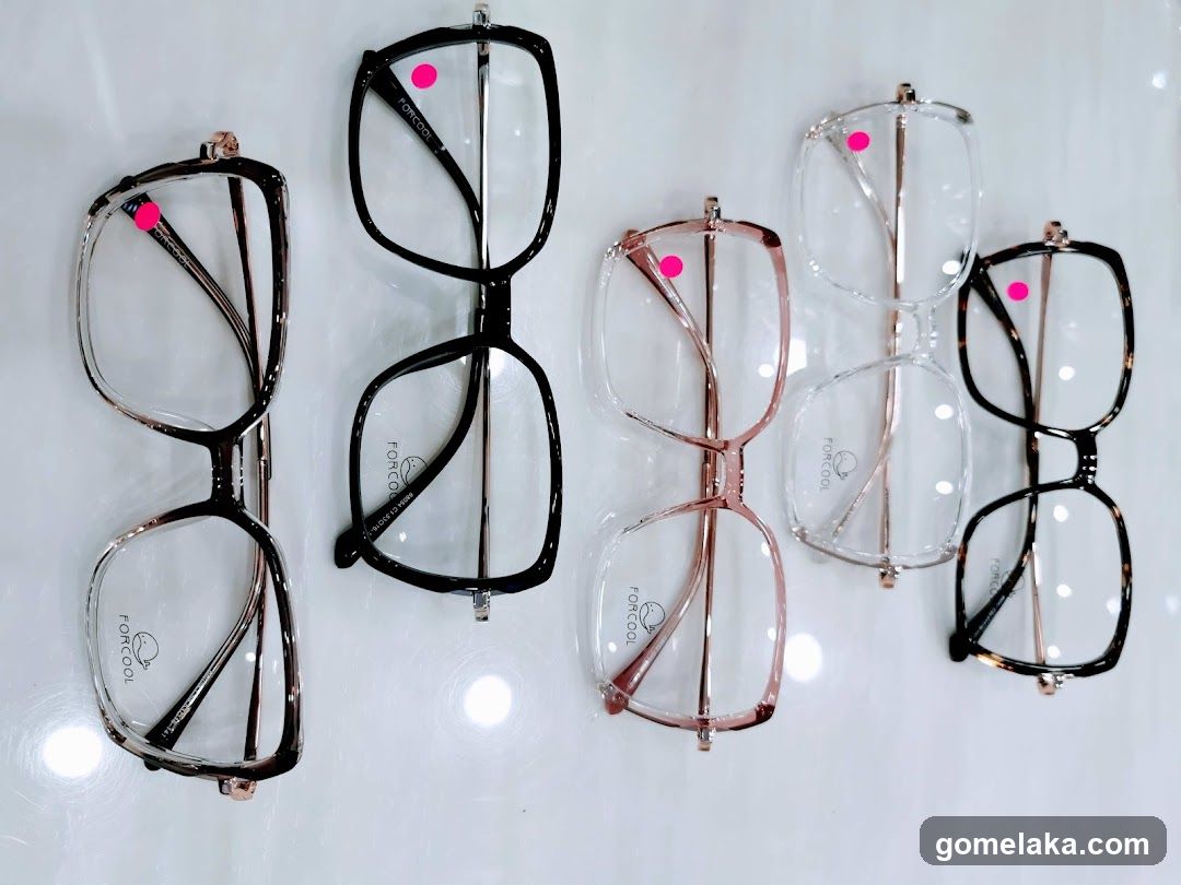 Eyeglass Frames Display