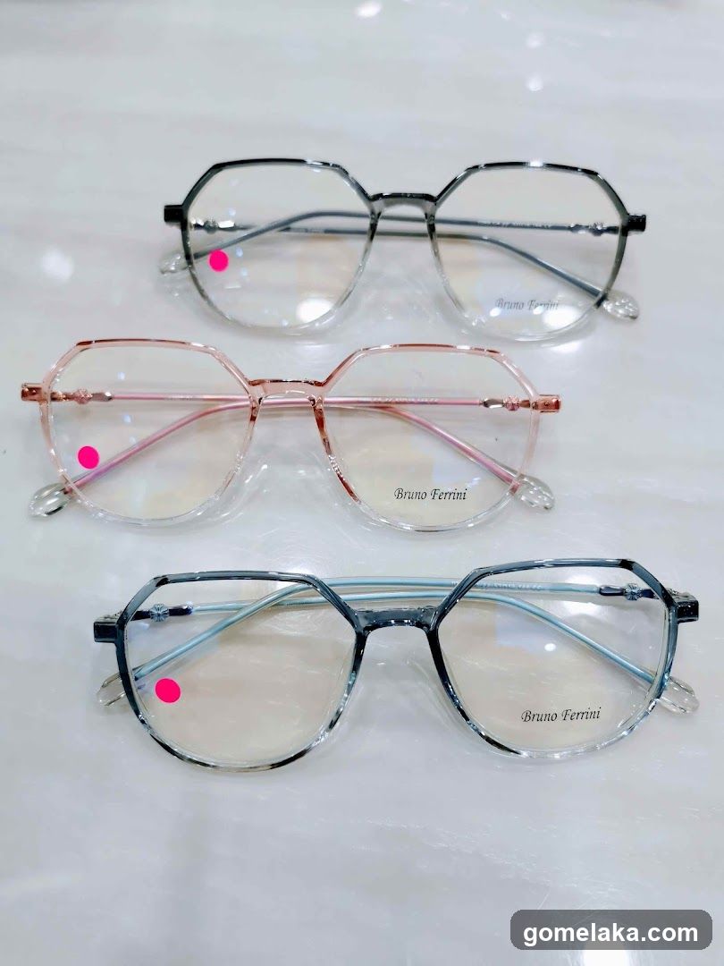 Bruno Ferrini Eyewear Display